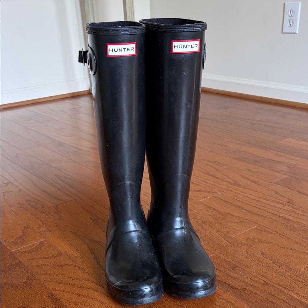 Hunter Black Tall Rain Boots